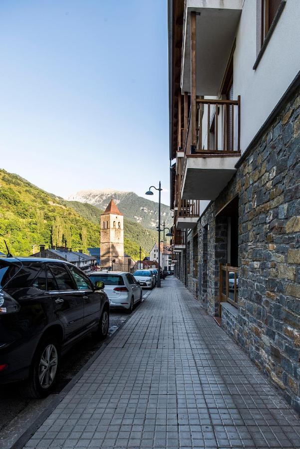 Apartamento Moira En Bielsa Apartment Exterior photo